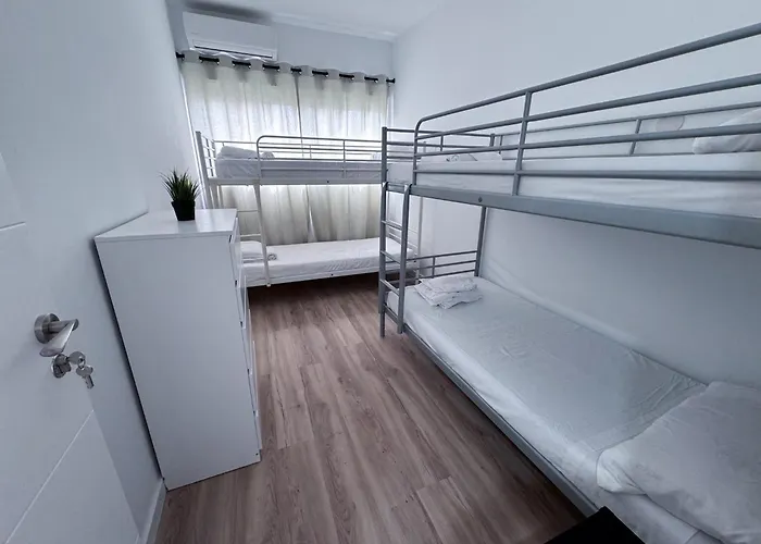 לינה וארוחת בוקר Md