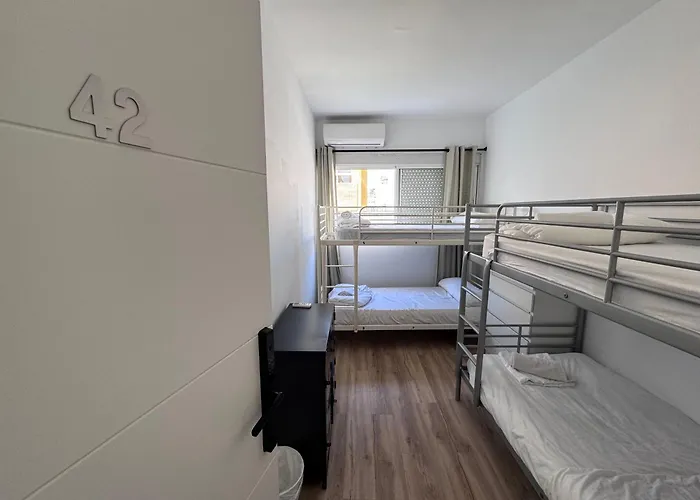 Md לינה וארוחת בוקר